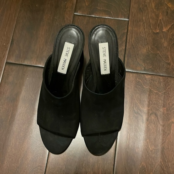 Steve Madden heels - Picture 1 of 3